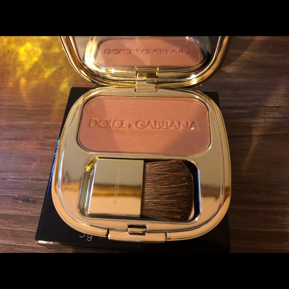 Dolce & Gabbana blush